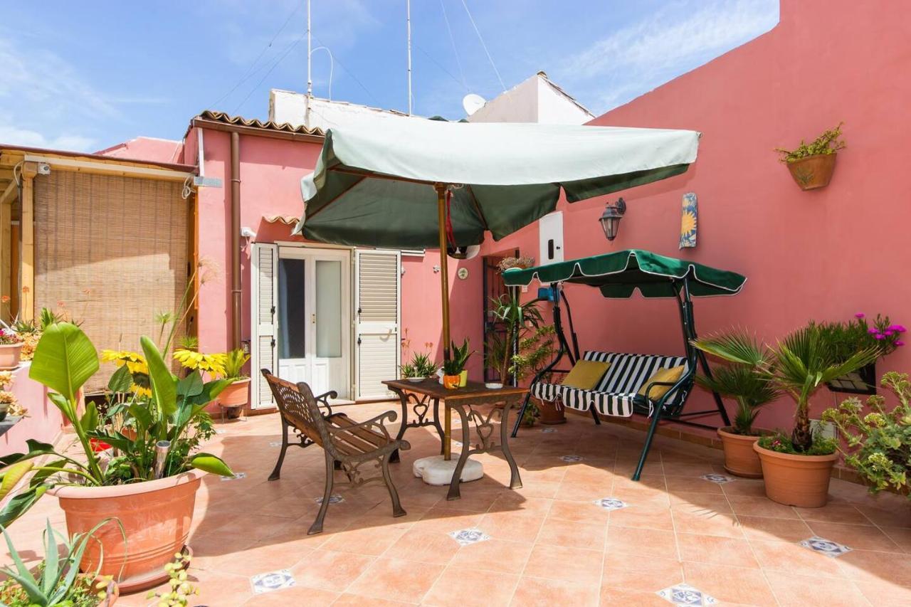 L'Isola Di Ortigia Hotel Сиракуза Екстериор снимка